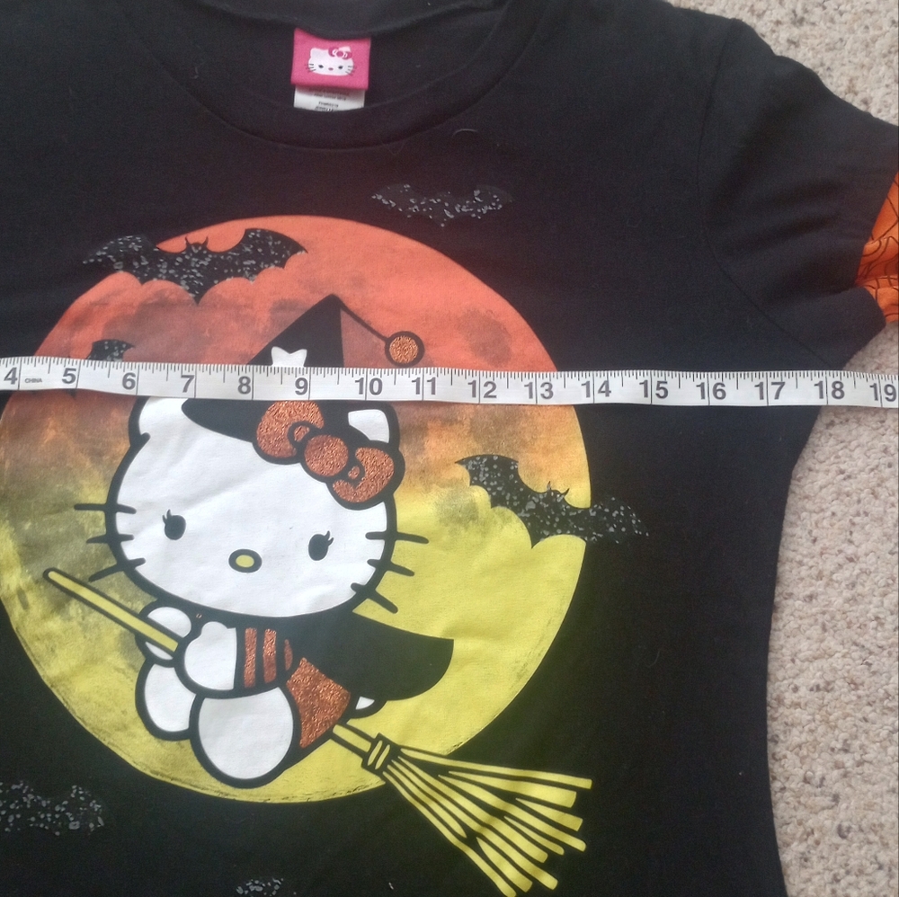Hello Kitty Halloween Shirt Witch Spooky October Spider Webs - Picture 4 of 5